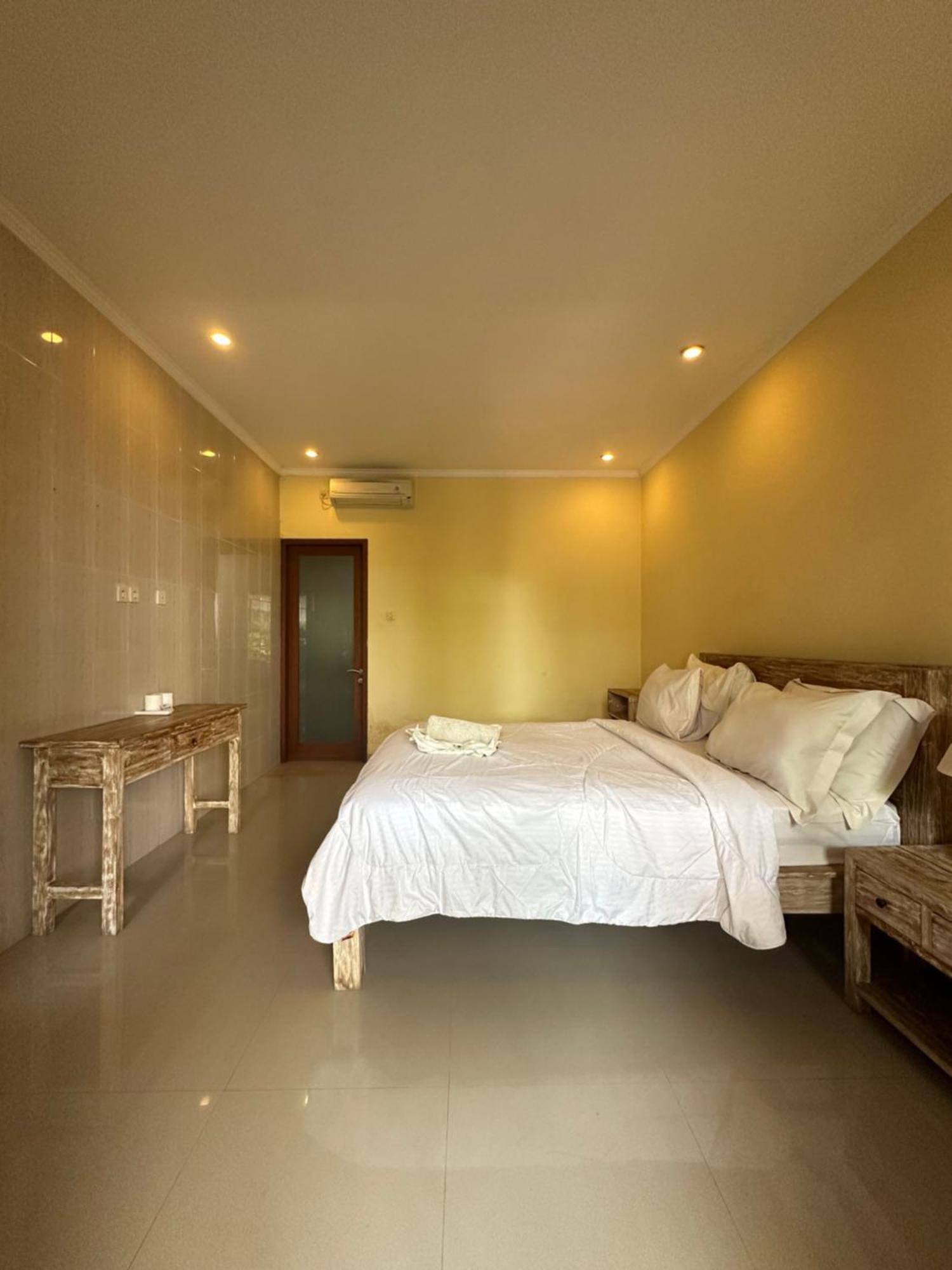 Dicky Guest House Batu Bolong Canggu Eksteriør billede