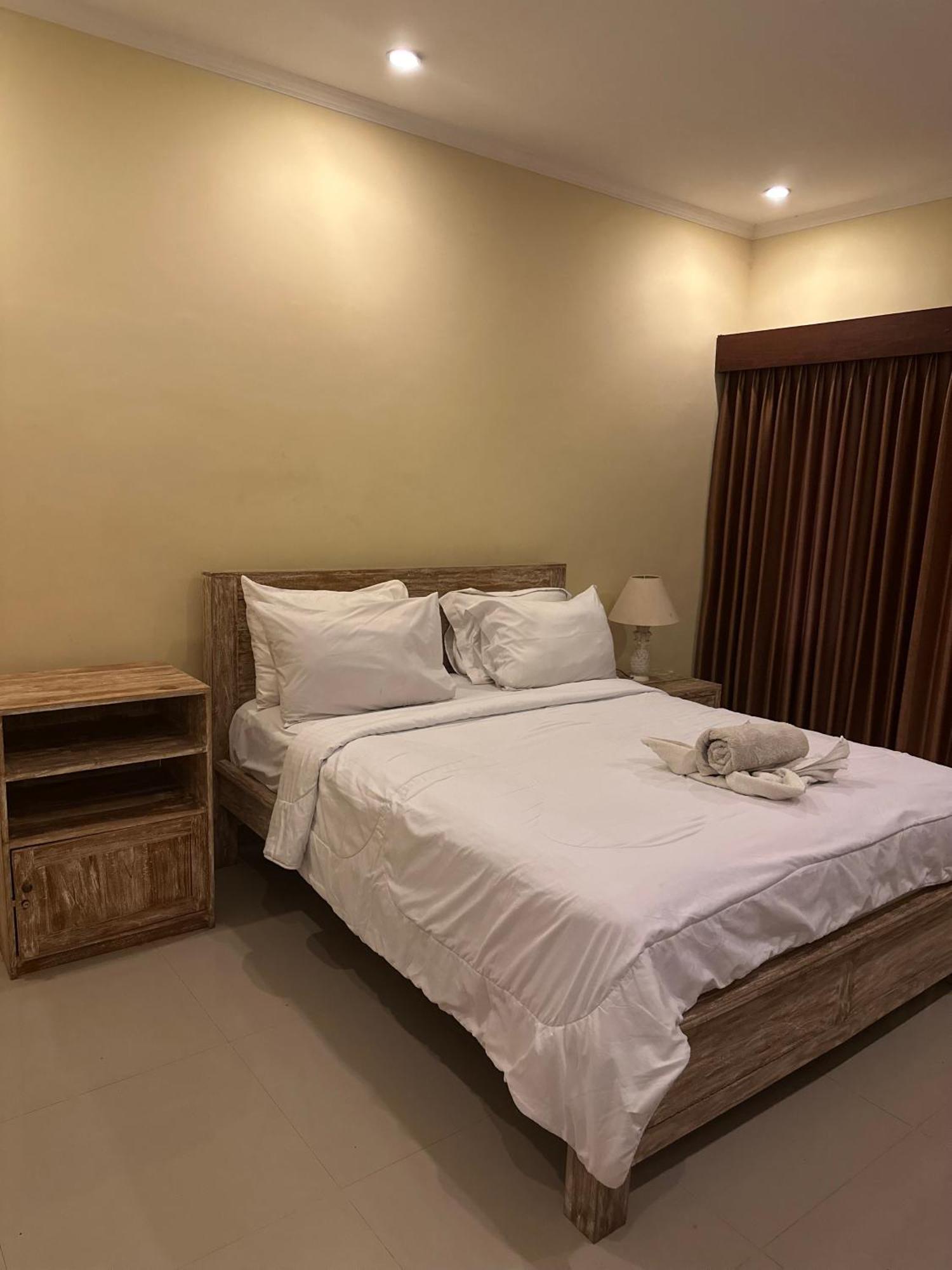 Dicky Guest House Batu Bolong Canggu Eksteriør billede